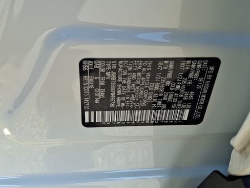 Used 2023 Nissan Rogue SV image 26