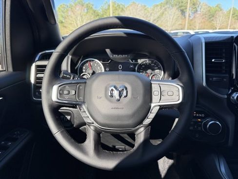 New 2026 RAM 1500 4x4 Crew Cab image 20