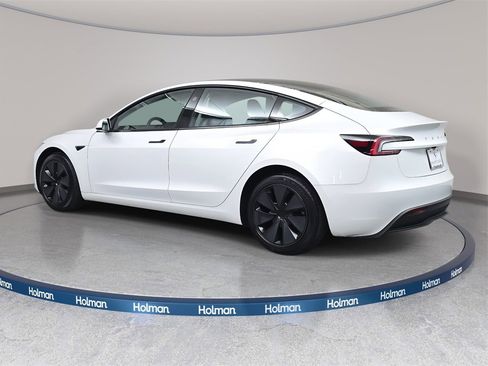 Used 2025 Tesla Model 3 Long Range image 8