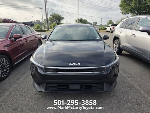 Used 2025 Kia K4 FWD image 2