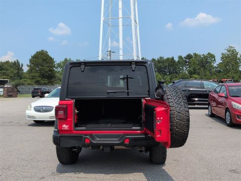 Used 2018 Jeep Wrangler Unlimited Sport S AWD/4WD image 30