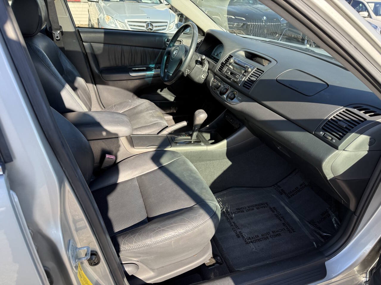 Used 2002 Toyota Camry SE FWD image 9