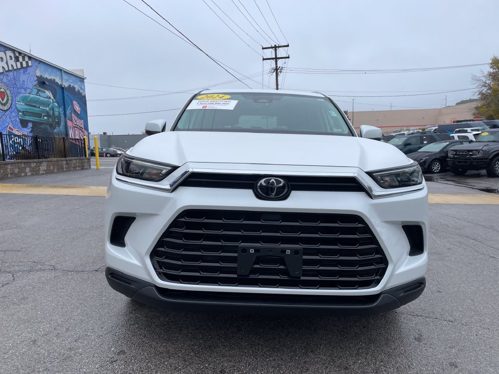 Used 2024 Toyota Grand Highlander AWD image 8