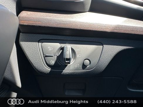 Certified 2024 Audi Q5 e Premium Plus AWD/4WD image 38