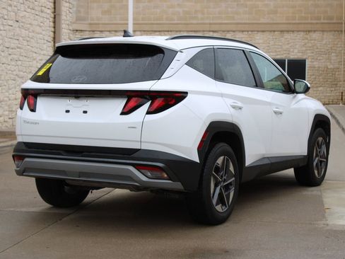 Used 2025 Hyundai Tucson SEL image 3