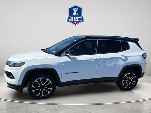 Certified 2022 Jeep Compass Limited AWD/4WD image 4