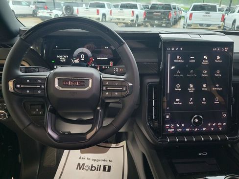 New 2026 GMC Yukon XL AT4 w/ AT4 Premium Plus Package AWD/4WD image 16