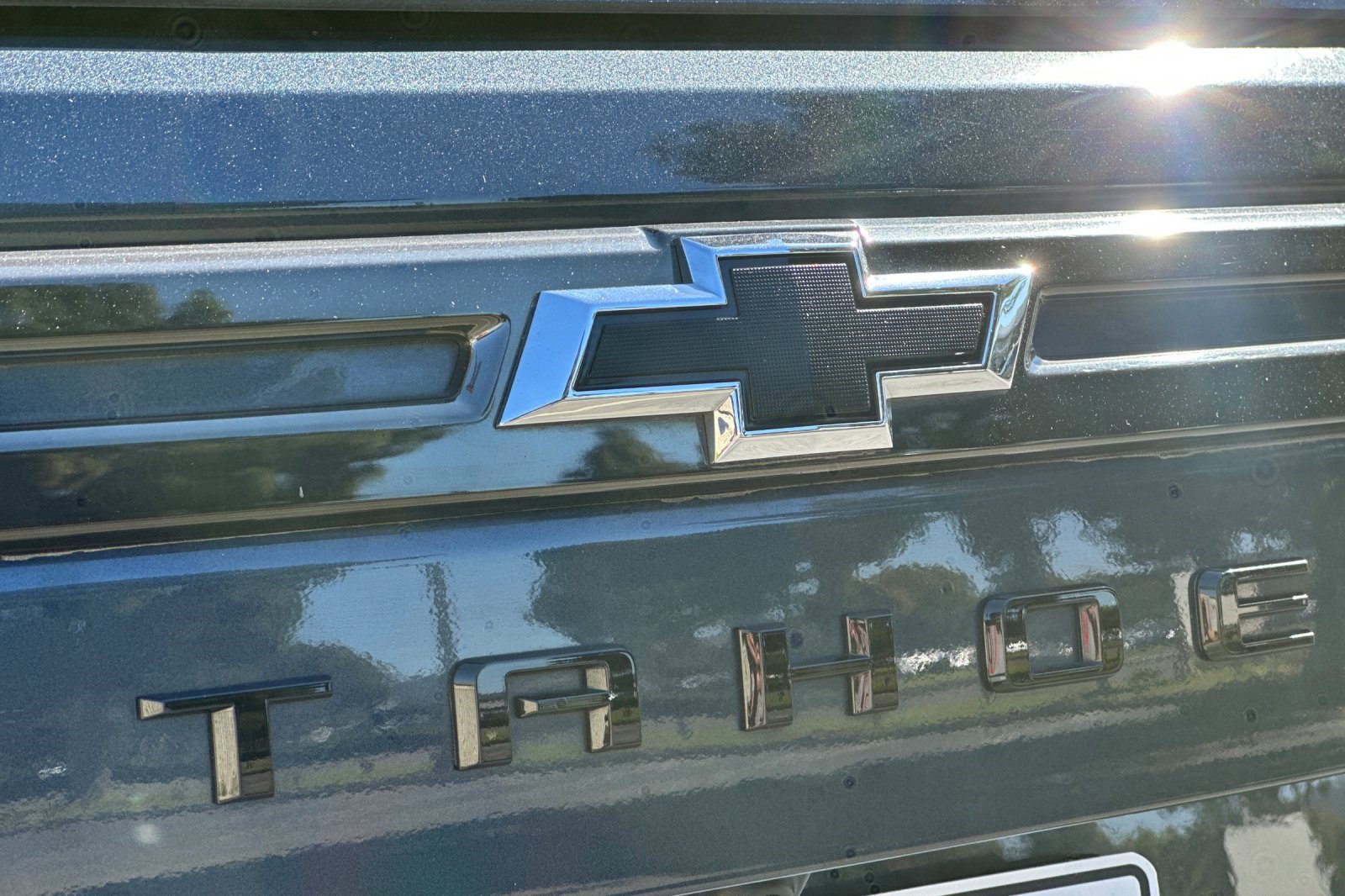 Used 2021 Chevrolet Tahoe Z71 w/ Luxury Package AWD/4WD image 38
