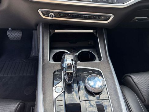 Used 2020 BMW X7 xDrive40i w/ Executive Package AWD/4WD image 12