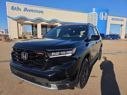 New 2025 Honda Pilot TrailSport