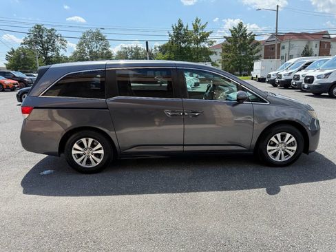 Used 2016 Honda Odyssey SE image 38