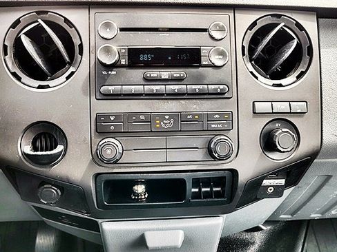 Used 2015 Ford F350 XL RWD image 19