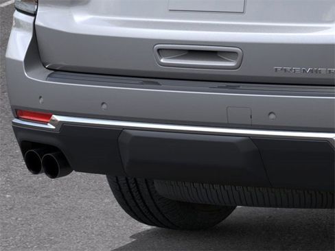 New 2026 Chevrolet Suburban Premier image 14