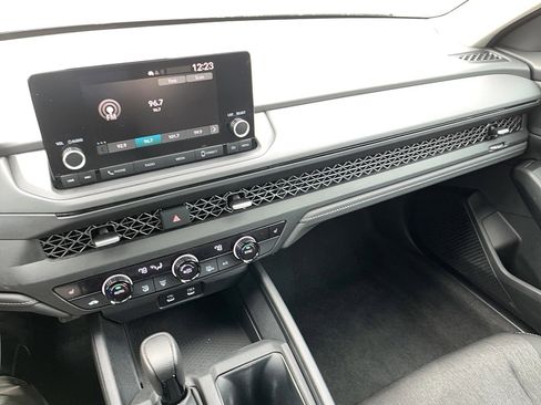 Certified 2023 Honda Accord EX image 12