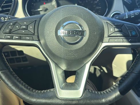 Used 2021 Nissan Rogue Sport SL AWD/4WD image 13