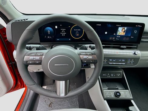New 2026 Hyundai Kona Limited FWD image 8