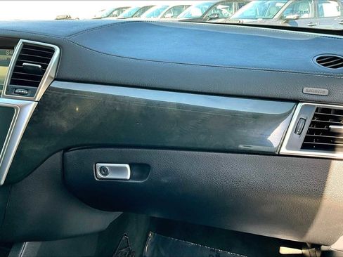 Used 2016 Mercedes-Benz GL 450 4MATIC image 18