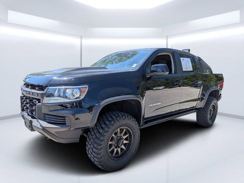 Used 2021 Chevrolet Colorado ZR2 w/ ZR2 Midnight Special Edition AWD/4WD image 7