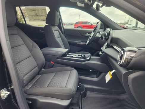 New 2026 Chevrolet Equinox LT image 25