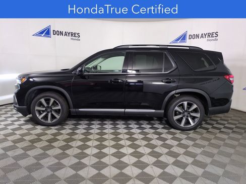 Certified 2024 Honda Pilot Elite image 2