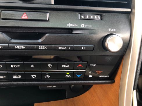 Used 2022 Lexus RX 350 AWD w/ Premium Package image 15