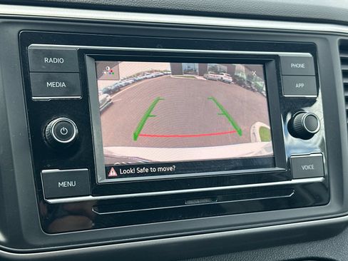 Used 2021 Volkswagen Atlas S FWD image 18