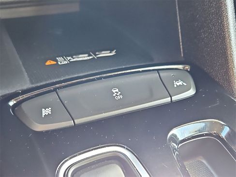 Certified 2022 Chevrolet Bolt EUV LT image 16