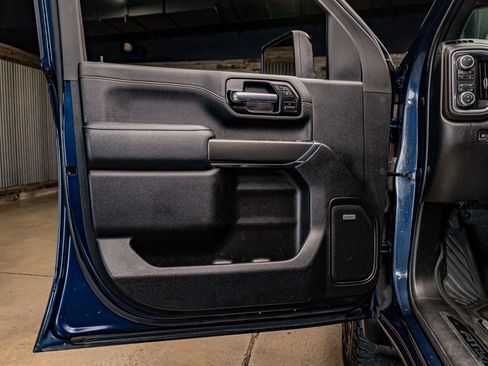 Used 2022 GMC Sierra 2500 AT4 w/ AT4 Premium Plus Package image 30