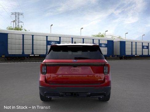 New 2026 Ford Explorer ST-Line w/ ST-Line Street Pack AWD/4WD image 6
