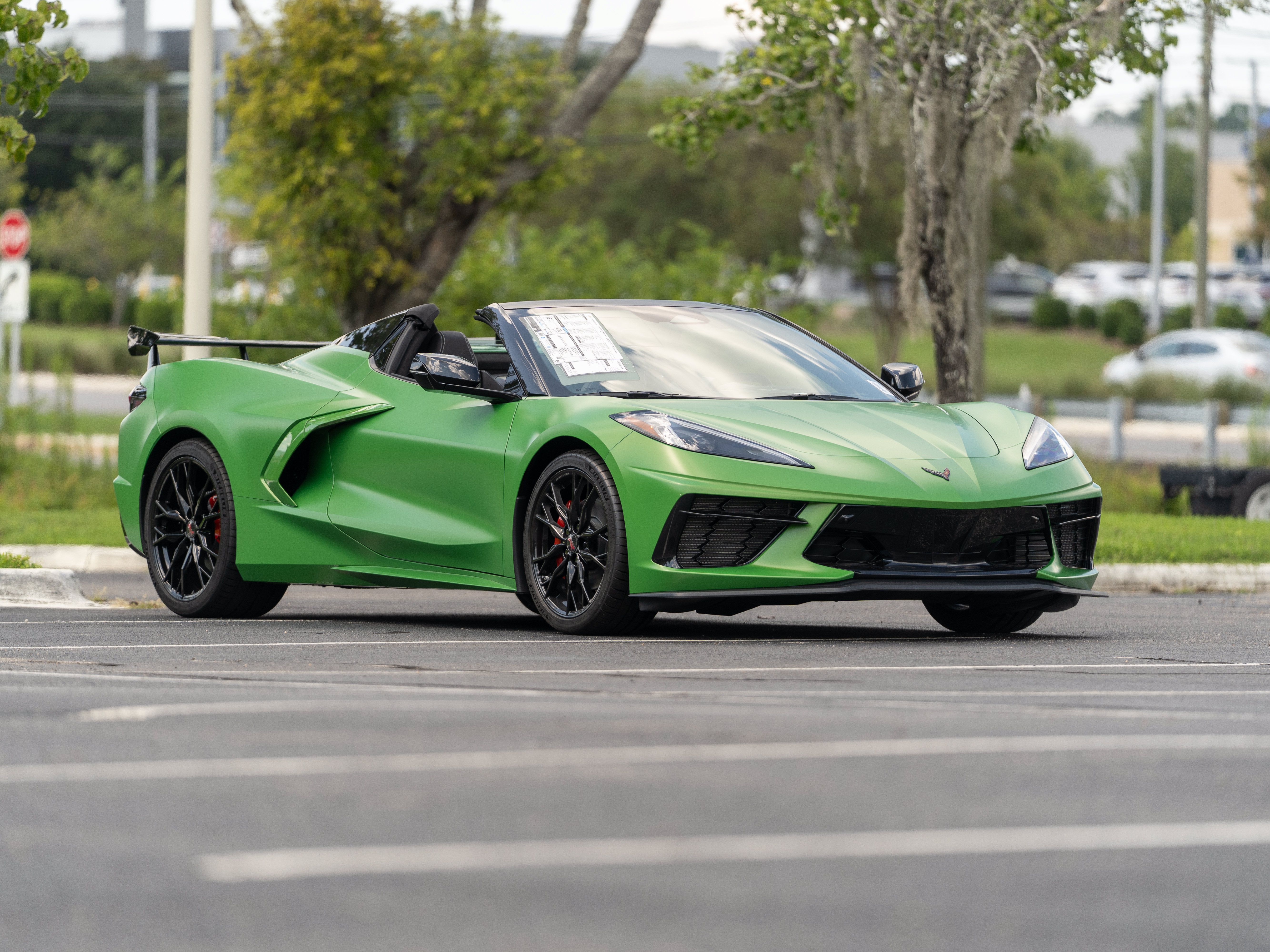Used 2027 Chevrolet Corvette Stingray Convertible w/ Stealth Interior Trim Package RWD image 42
