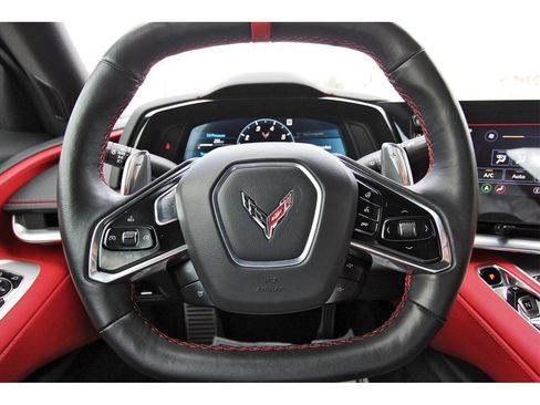 Used 2023 Chevrolet Corvette Stingray Preferred Cpe w/ Z51 Performance Package image 9