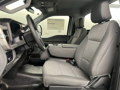 New 2026 Ford F250 XL w/ XL Chrome Package image 21