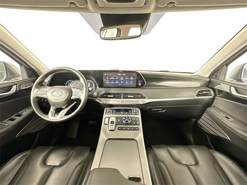 Used 2022 Hyundai Palisade Limited w/ Cargo Package image 3