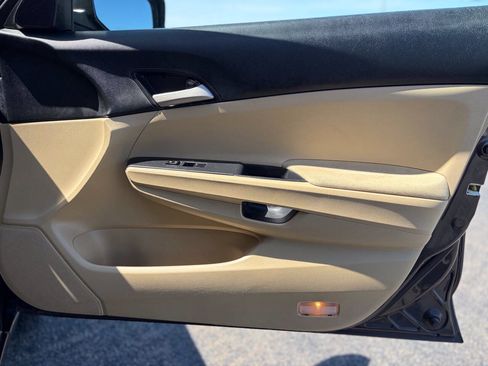 Used 2011 Honda Accord LX image 11