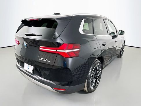 Used 2025 BMW X3 xDrive30i w/ Premium Package image 5