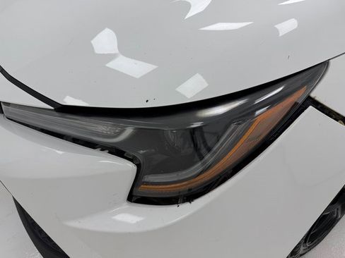 Used 2021 Toyota Corolla LE image 6