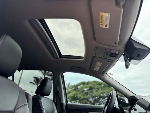 Used 2022 Honda Pilot Special Edition image 19