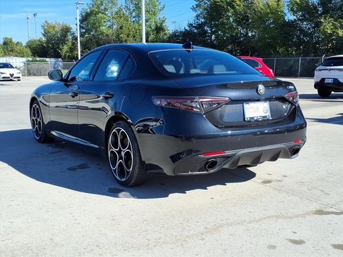 New 2025 Alfa Romeo Giulia RWD w/ Driving Assist Package image 9