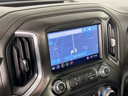 Used 2019 GMC Sierra 1500 AT4 w/ AT4 Preferred Package AWD/4WD image 14