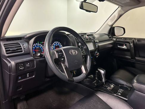 Used 2019 Toyota 4Runner TRD Pro AWD/4WD image 9