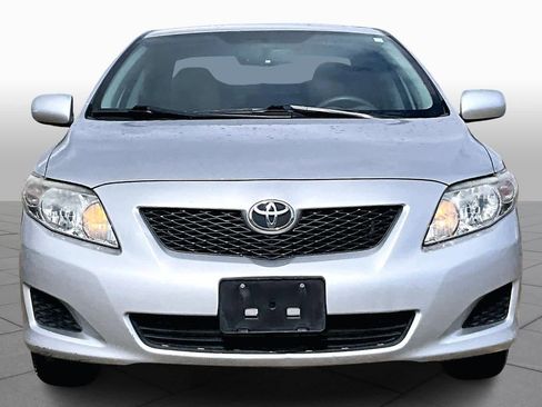 Used 2010 Toyota Corolla LE image 4
