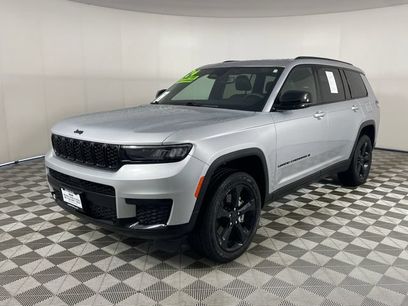 Used 2024 Jeep Grand Cherokee L Altitude
