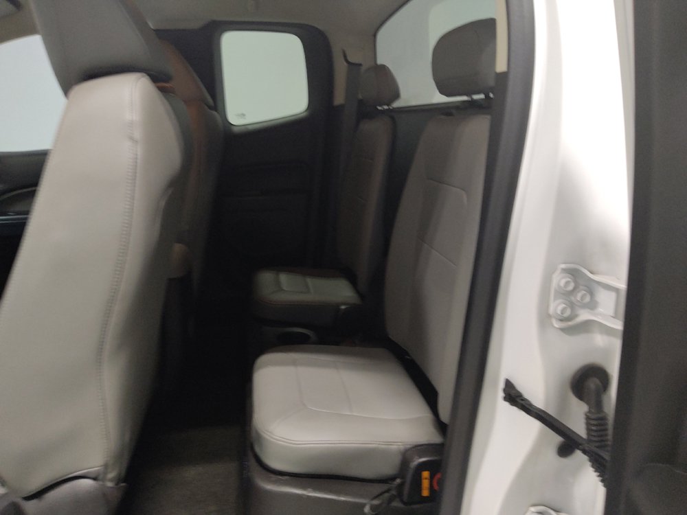 Used 2017 Chevrolet Colorado W/T w/ WT Convenience Package RWD image 18