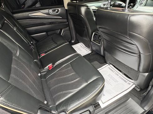 Used 2017 INFINITI QX60 Luxe w/ Premium Plus Package AWD/4WD image 16