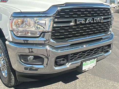 Used 2024 RAM 2500 Big Horn image 11