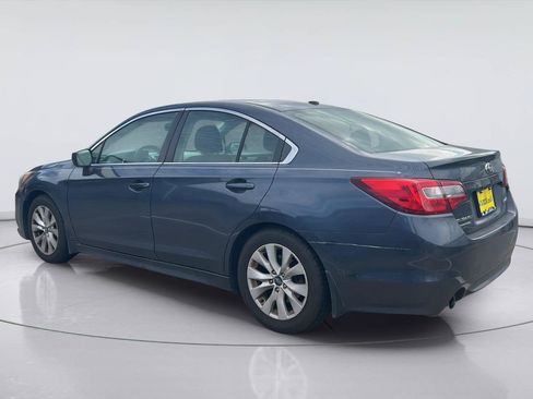 Used 2015 Subaru Legacy 2.5i Premium w/ Moonroof Package AWD/4WD image 4