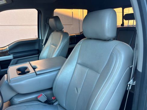 Used 2018 Ford F150 Lariat image 14