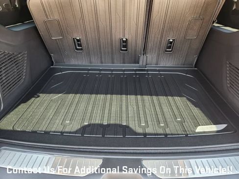 New 2026 GMC Yukon XL Denali Ultimate w/ LPO, Floor Liner Package AWD/4WD image 26