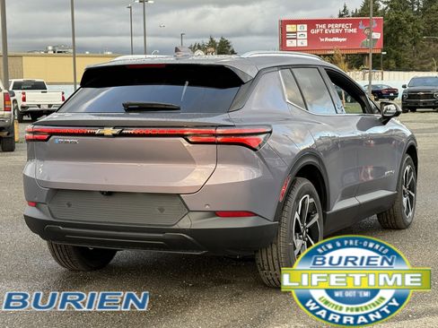 New 2026 Chevrolet Equinox EV LT image 5