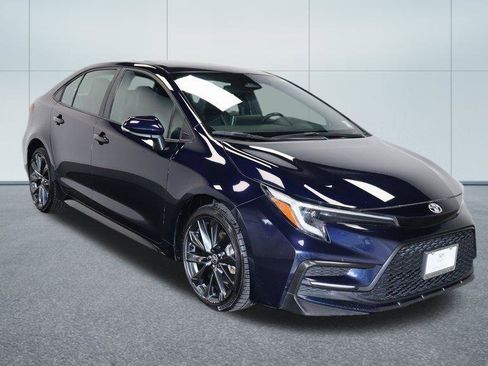 Used 2023 Toyota Corolla XSE w/ Carpet Mat Package (TMS) FWD image 9